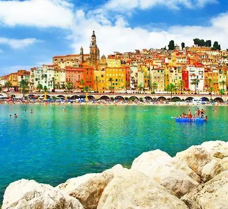 La Perle アパート マントン